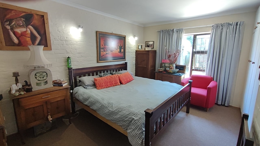 3 Bedroom Property for Sale in Stilbaai Wes Western Cape